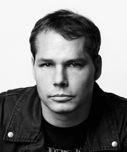 Shepard Fairey (OBEY) - actualité 2025 : expositions et œuvres engagées - STANDING